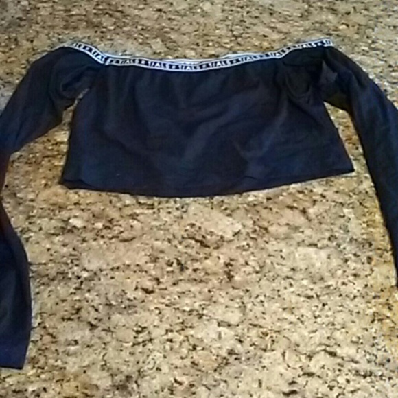 This is a love song crop top - Picture 2 of 4